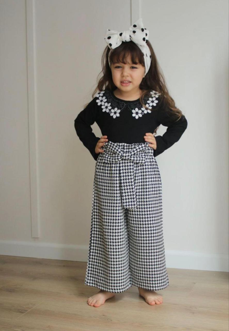 Daisy Black and White Trouser Set